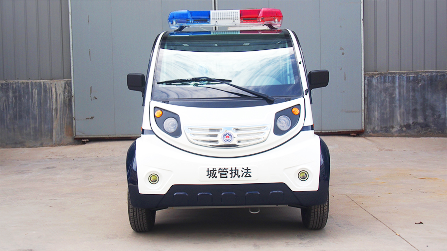 三排座封闭电动巡逻车1.jpg